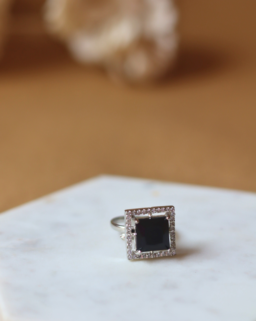 Noir Ring