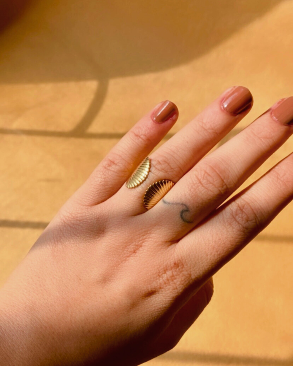 Golden Shell Adjustable Ring