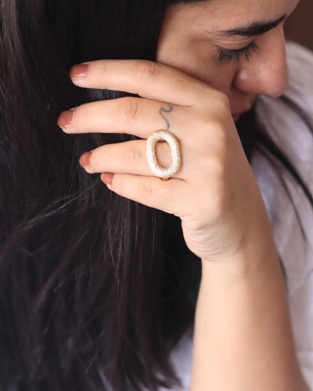 Serene Oval Ring - Gold