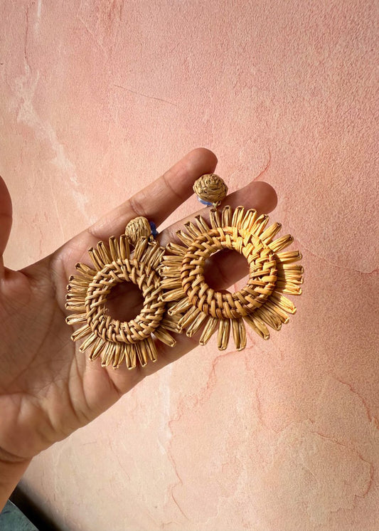 Jute Bloom Earrings - Brown made by jute, handmade in India