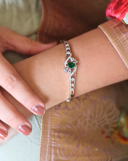 Delicate Stone Bracelet