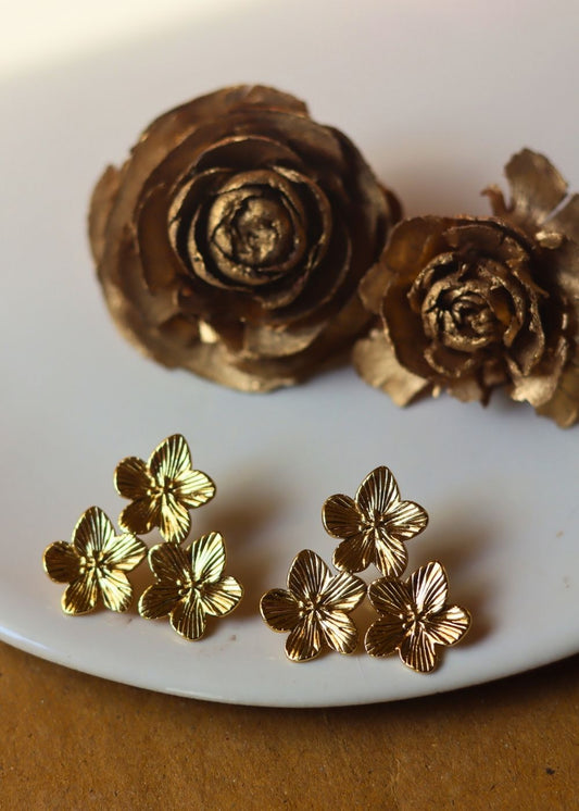 Hypoallergic Floral Cluster Earrings