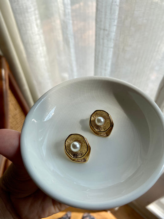 Pearly Elegance Earrings