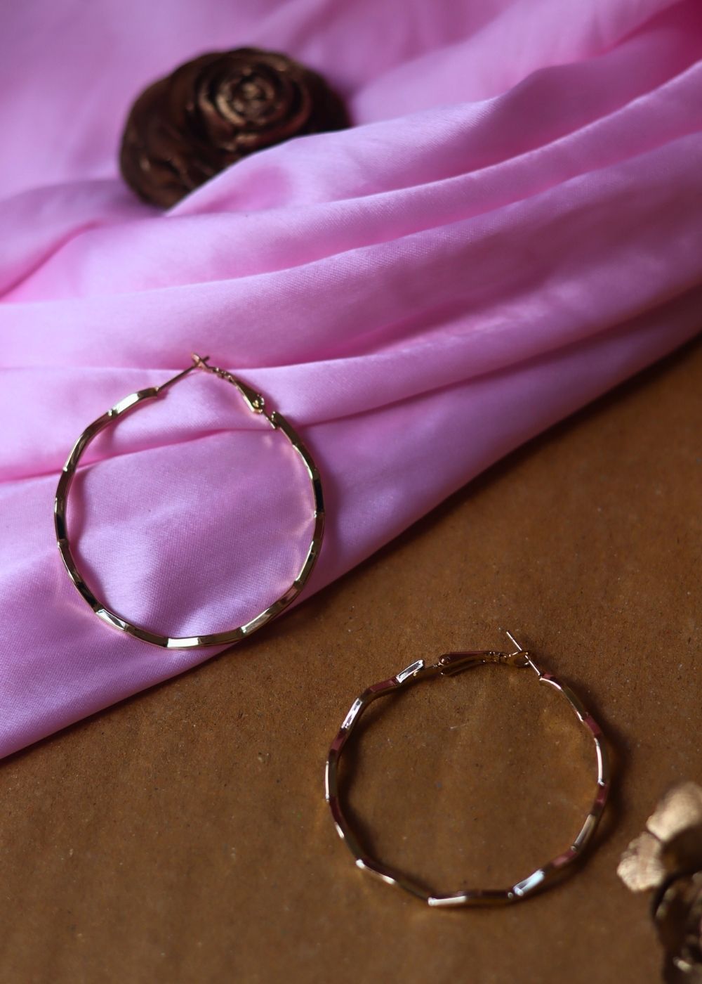 Hypoallergic Twisted Hoops