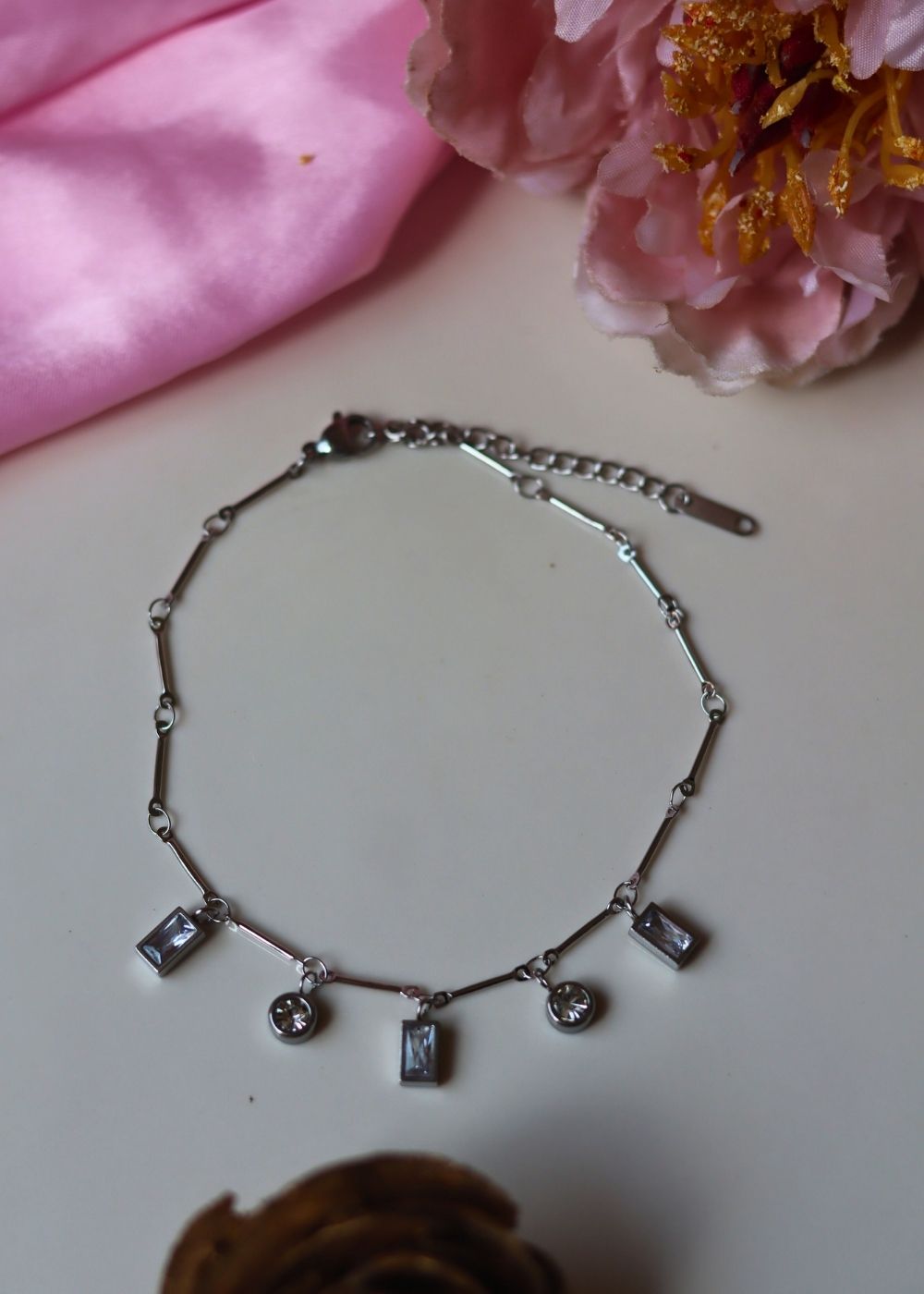 Hypoallergic Silver Charm Anklet