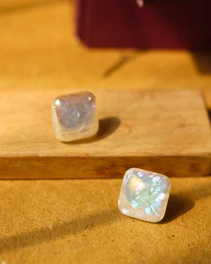 Cubic Sheen Earrings