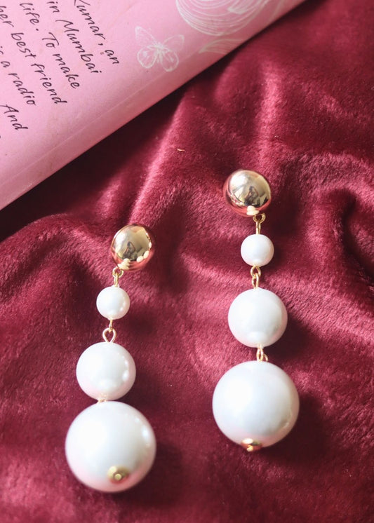 Handmade Dangling Pearl Earrings