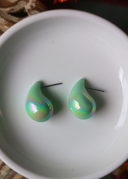 Waterdrop Earrings - Green with green color