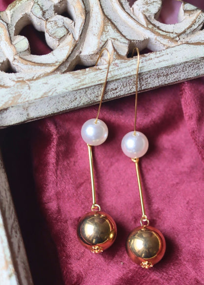 Modern Twist Dangle Earrings made with premium quality material