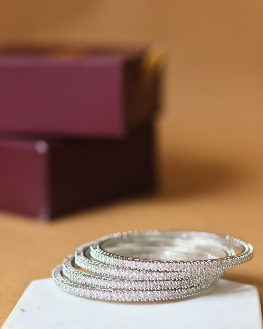 Essential Kadas - Set of 4