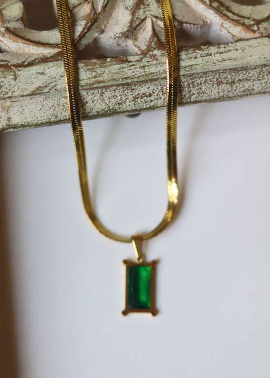 Statement Green Necklace with premium quality material