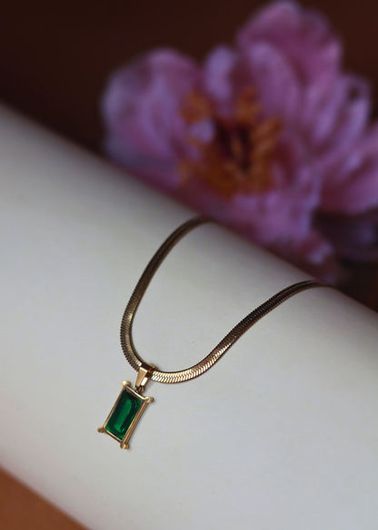 Waterproof Statement Green Necklace