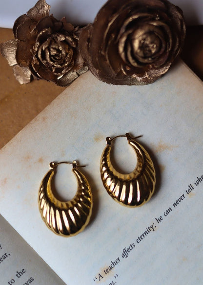 Waterproof Shell Drop Hoops