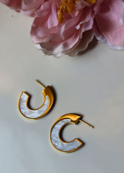 Anti tarnish Curvy Resin Earrings