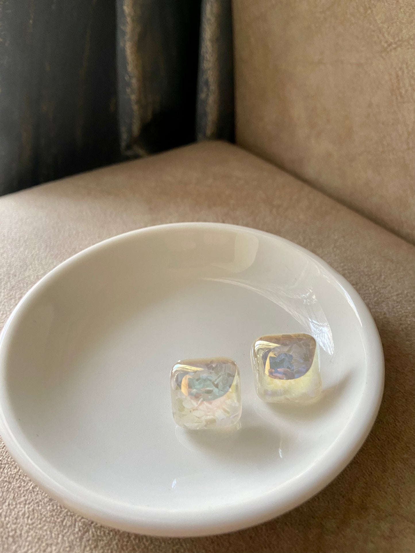 Cubic Sheen Earrings